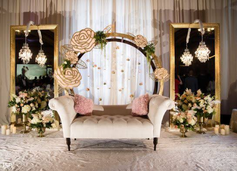 Engagement decoration